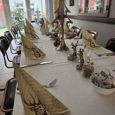 Und Restaurant Zum Deutschen Hause